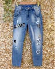 Jeans med love patches by Sexy Woman