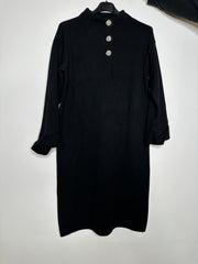 Strikkjole med bling knapper by Z-Studio