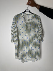 Stribet skjorte med blomster - ITJULI25 by NDJ