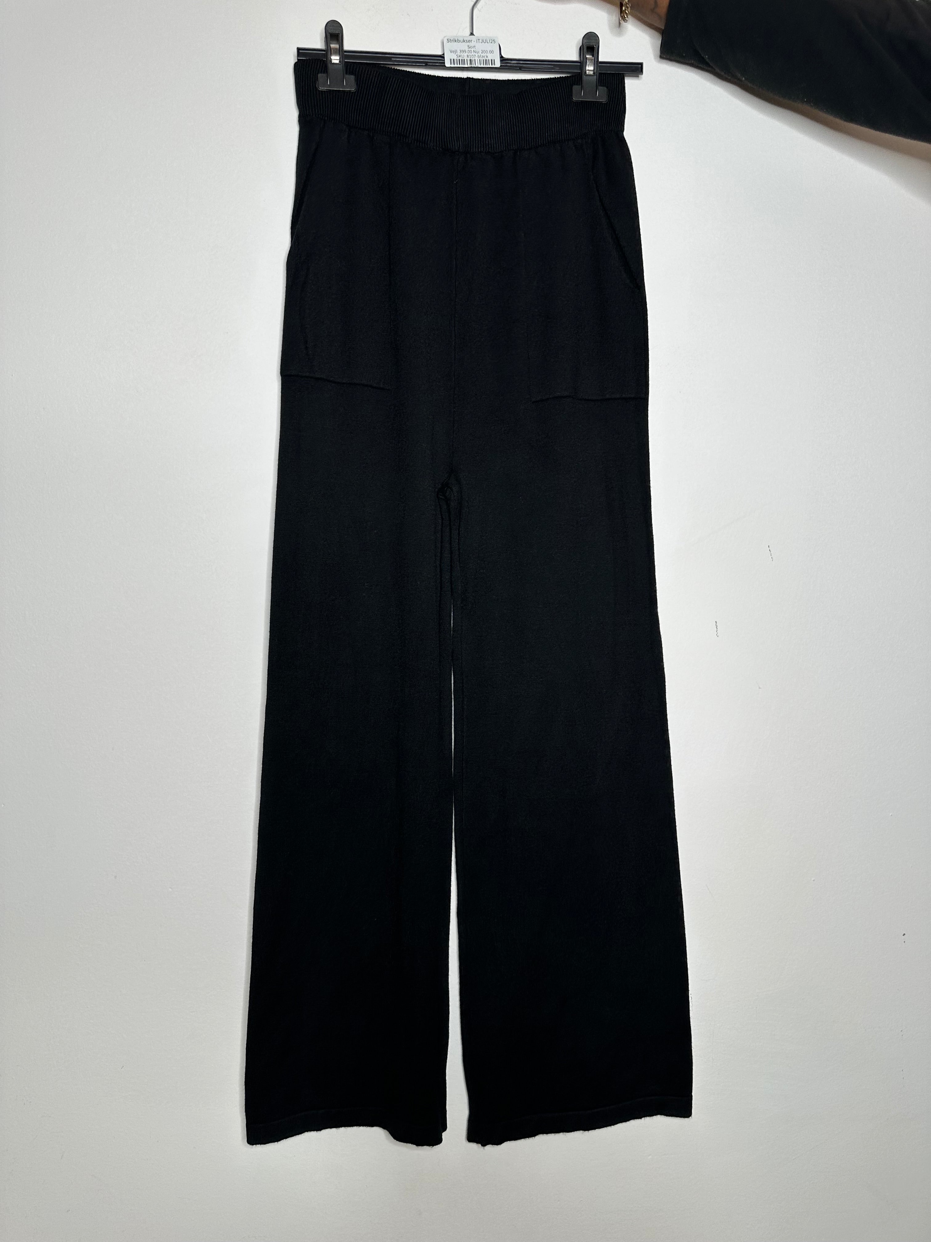 Strikbukser - ITJULI25 by Z-Studio
