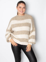 Vamset striktrøje med pufærmer - Ingen returret