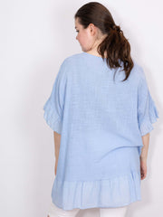 Bomuldsbluse med flæsekanter - Brystmål 140cm by Krone 1