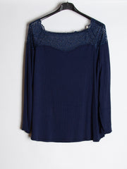 langærmet top med blonde foroven - Ingen returret by Krone 1