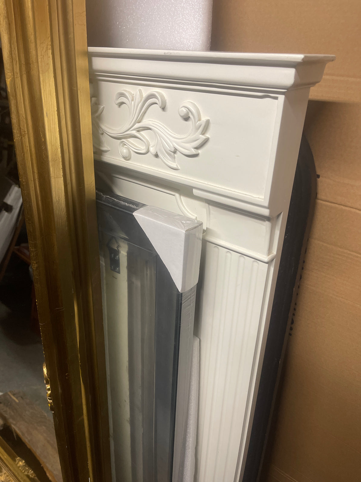 Carpe Diem spejl – klassisk og elegant design by Krone 1