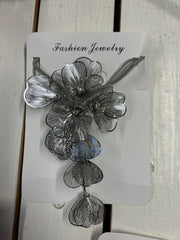 Halskæde med blomster by Krone 1