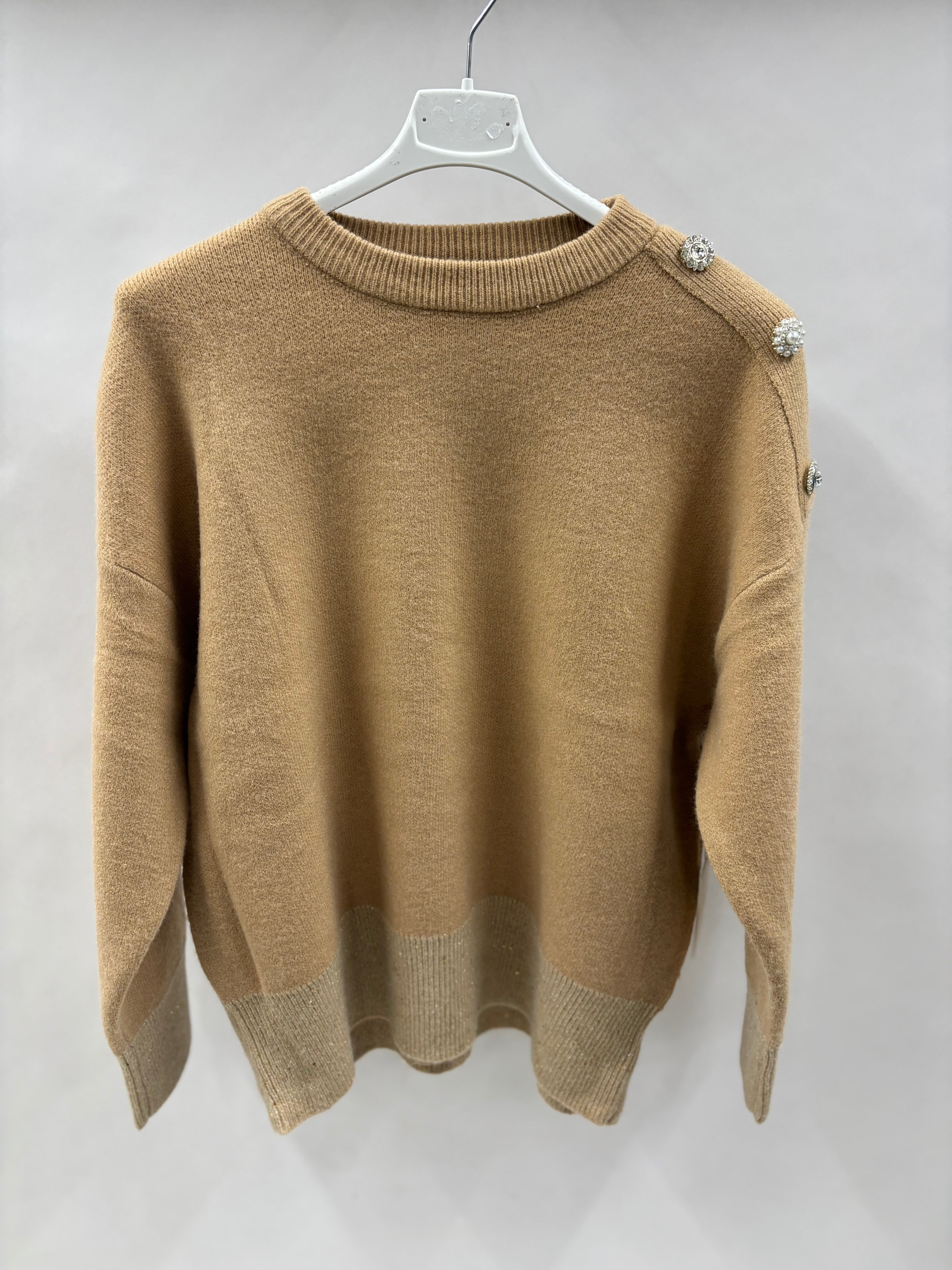 Striktrøje, Perleknapper