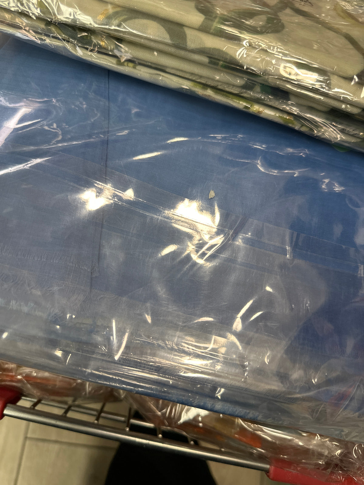 Fade tørklæde - ITMARTS25 by Katier