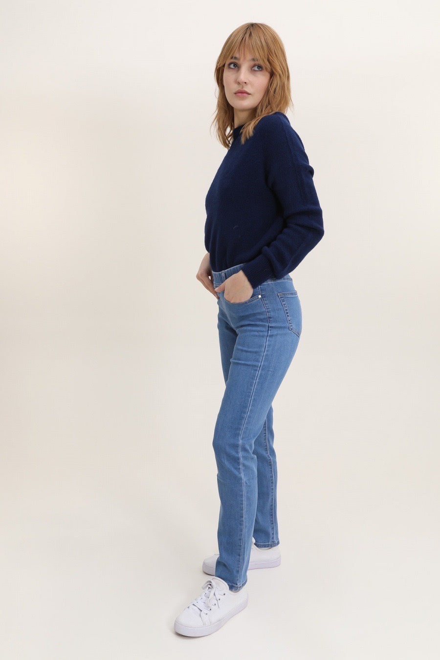 Jeans med elastik i taljen midwash by Krone 1