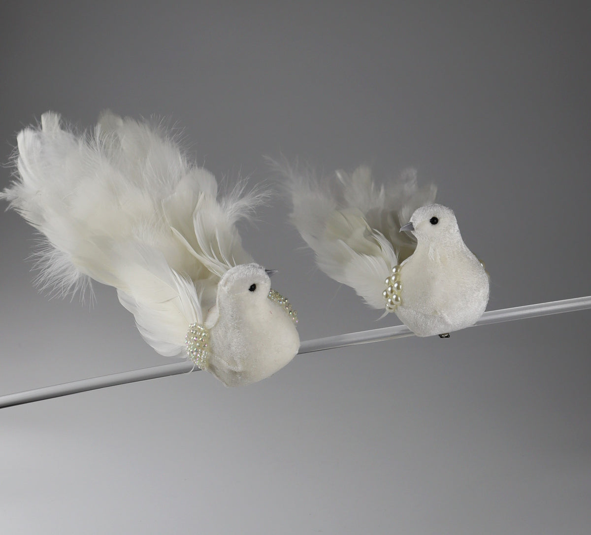 Fugle hvide med perler