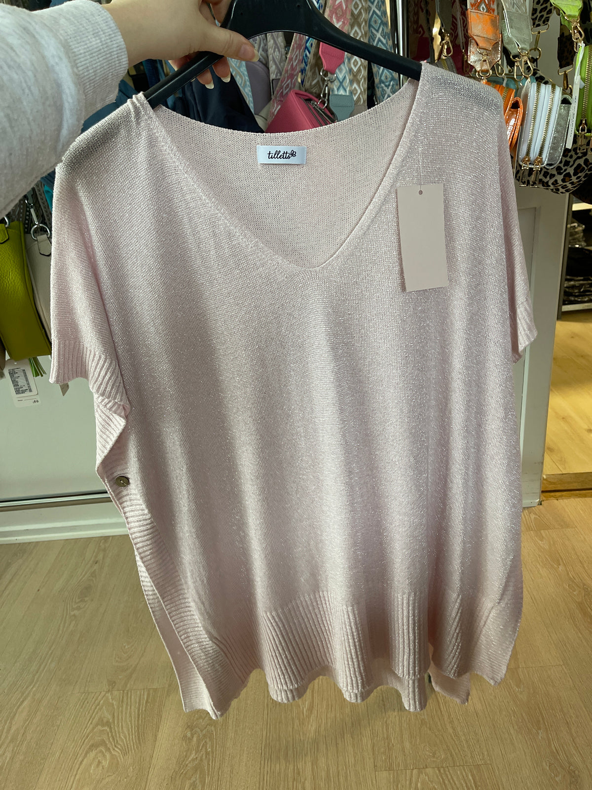 Strikvest med knap og lurex - Brystmål 140cm