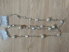 Lang halskæde blandet sten by Krone 1