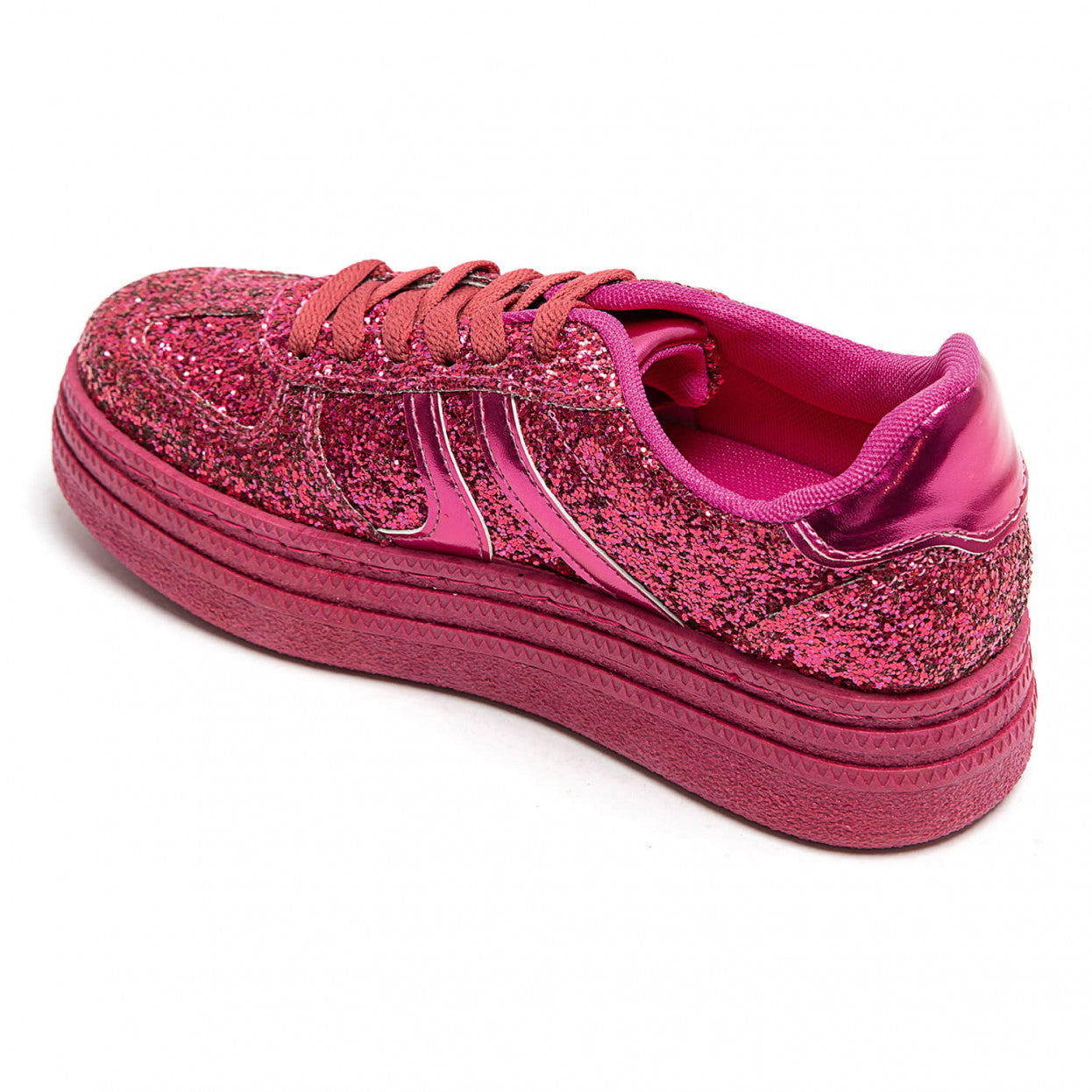 Glimmer sneakers by Ideal shoes