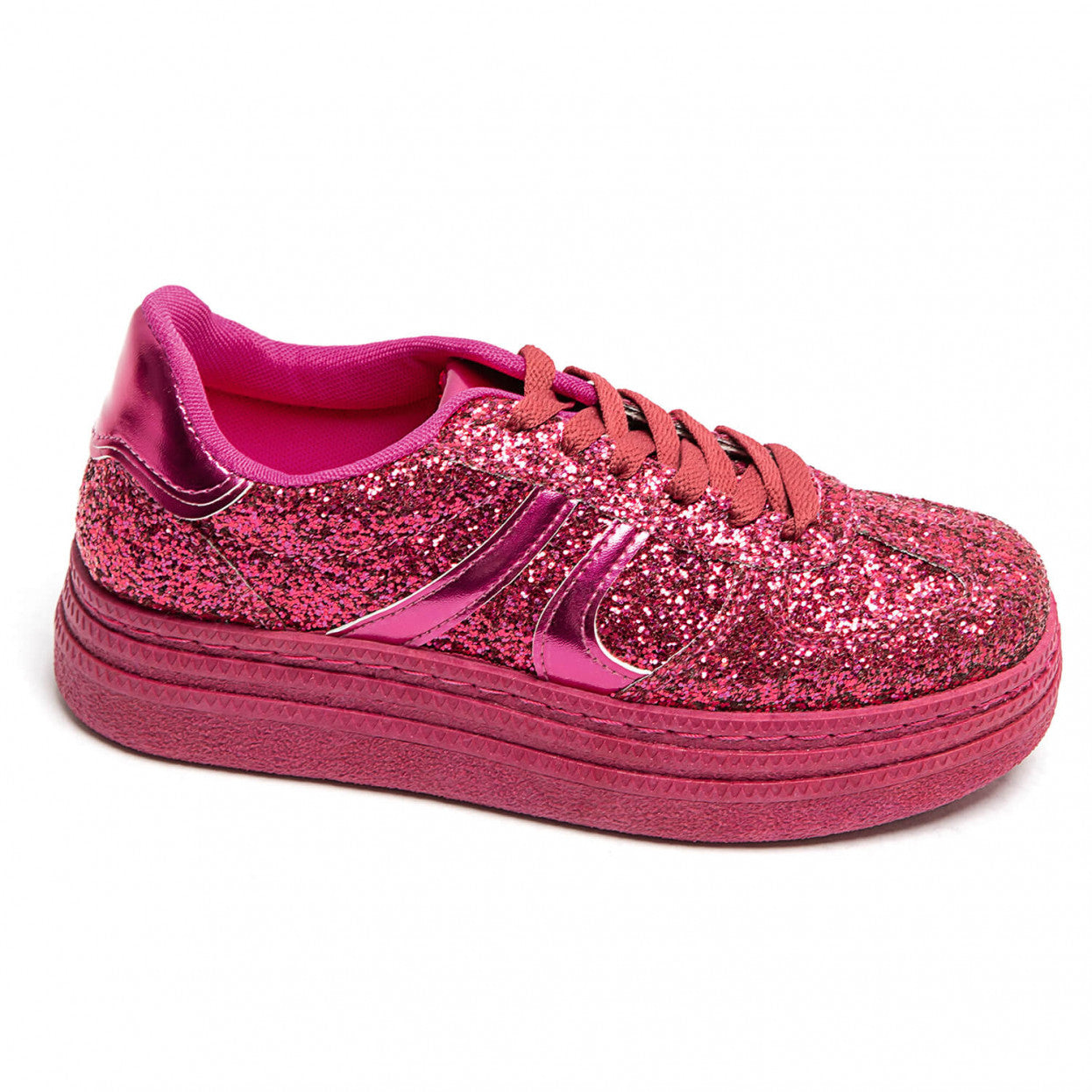 Glimmer sneakers by Ideal shoes