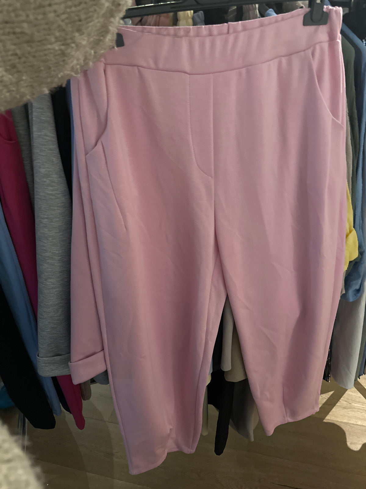 Bukser i blød stof cool facon by Max