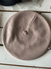 Beret med simlisten by Krone 1