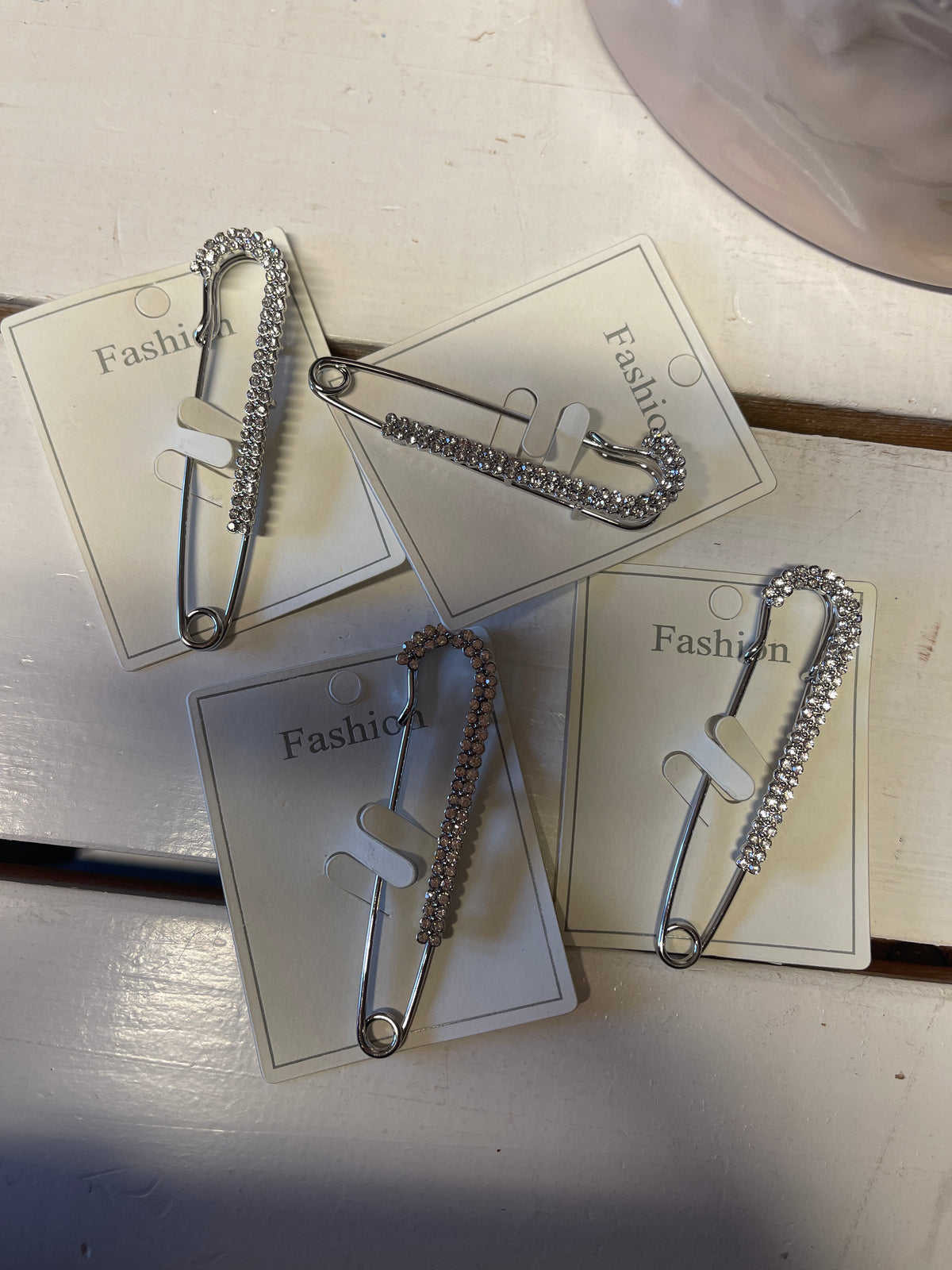 Bling broche - Sikkerhedsnål by Krone 1