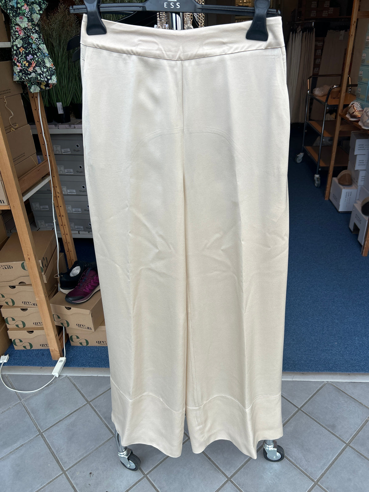 Bukser med høje søm by Krone 1