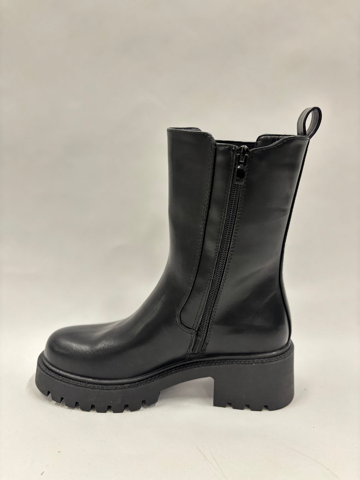 Sort chunky støvle med elastik