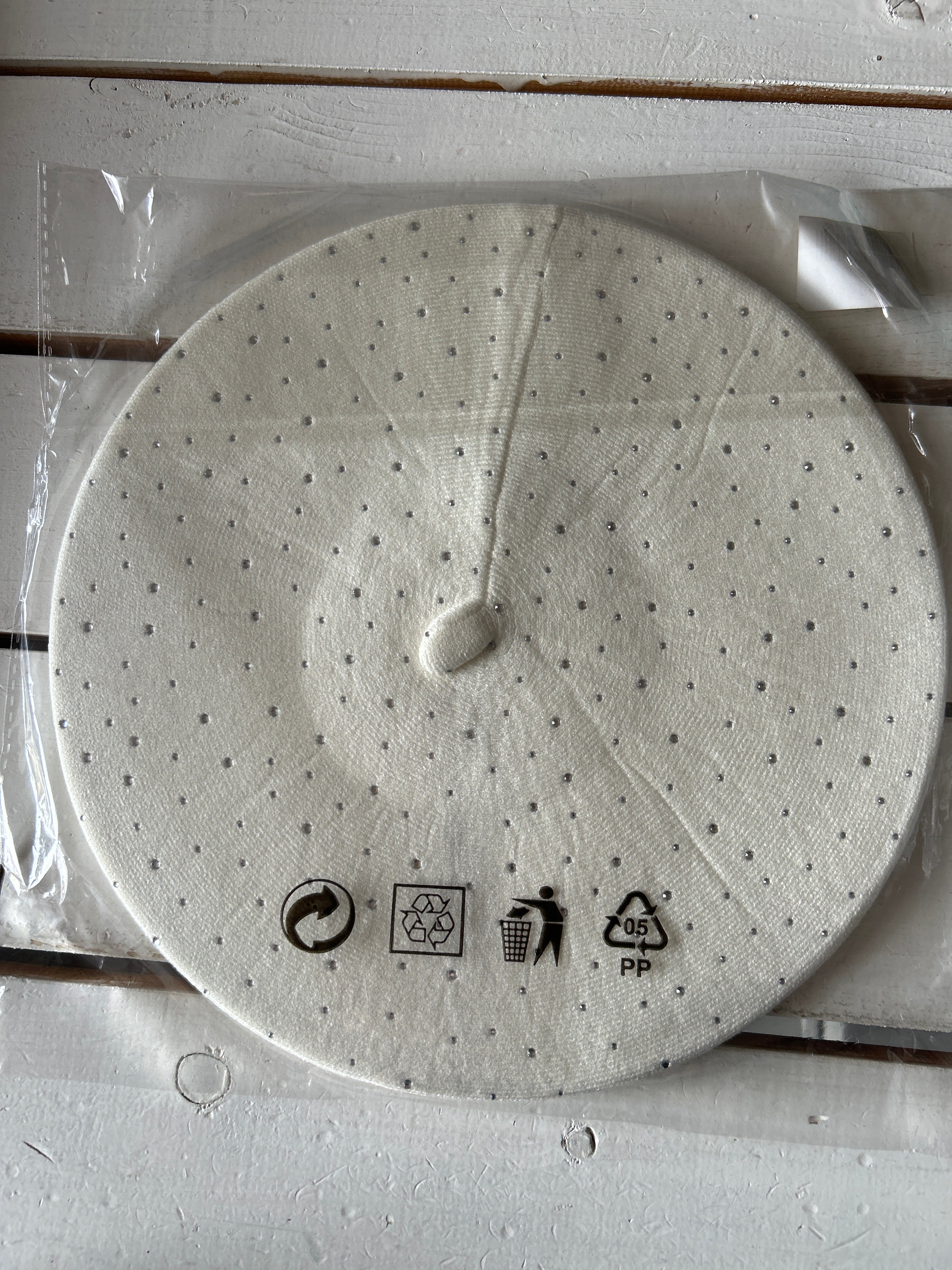 Beret med simlisten by Krone 1