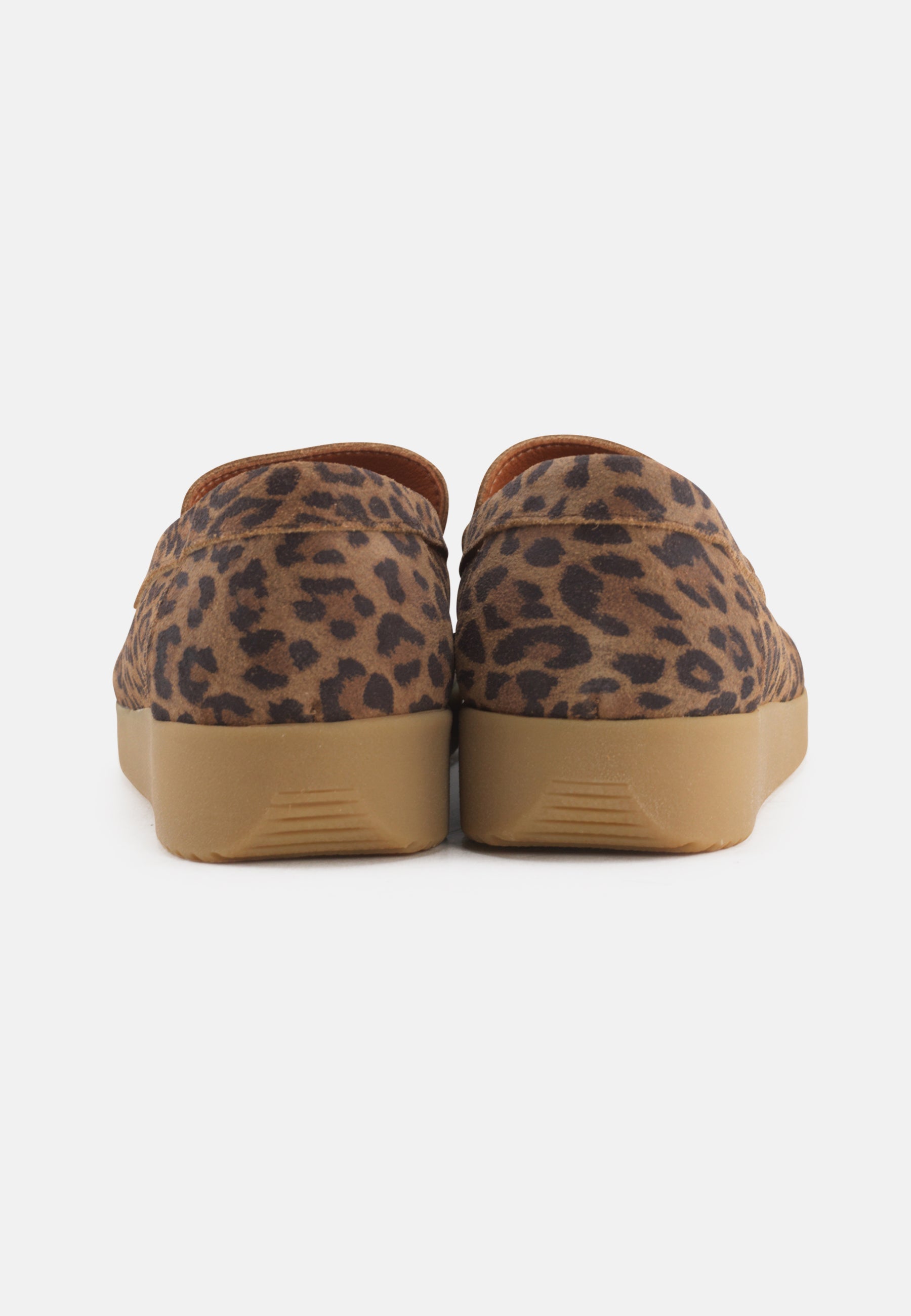 Nature “Elin” ruskind loafer by Nature Footwear
