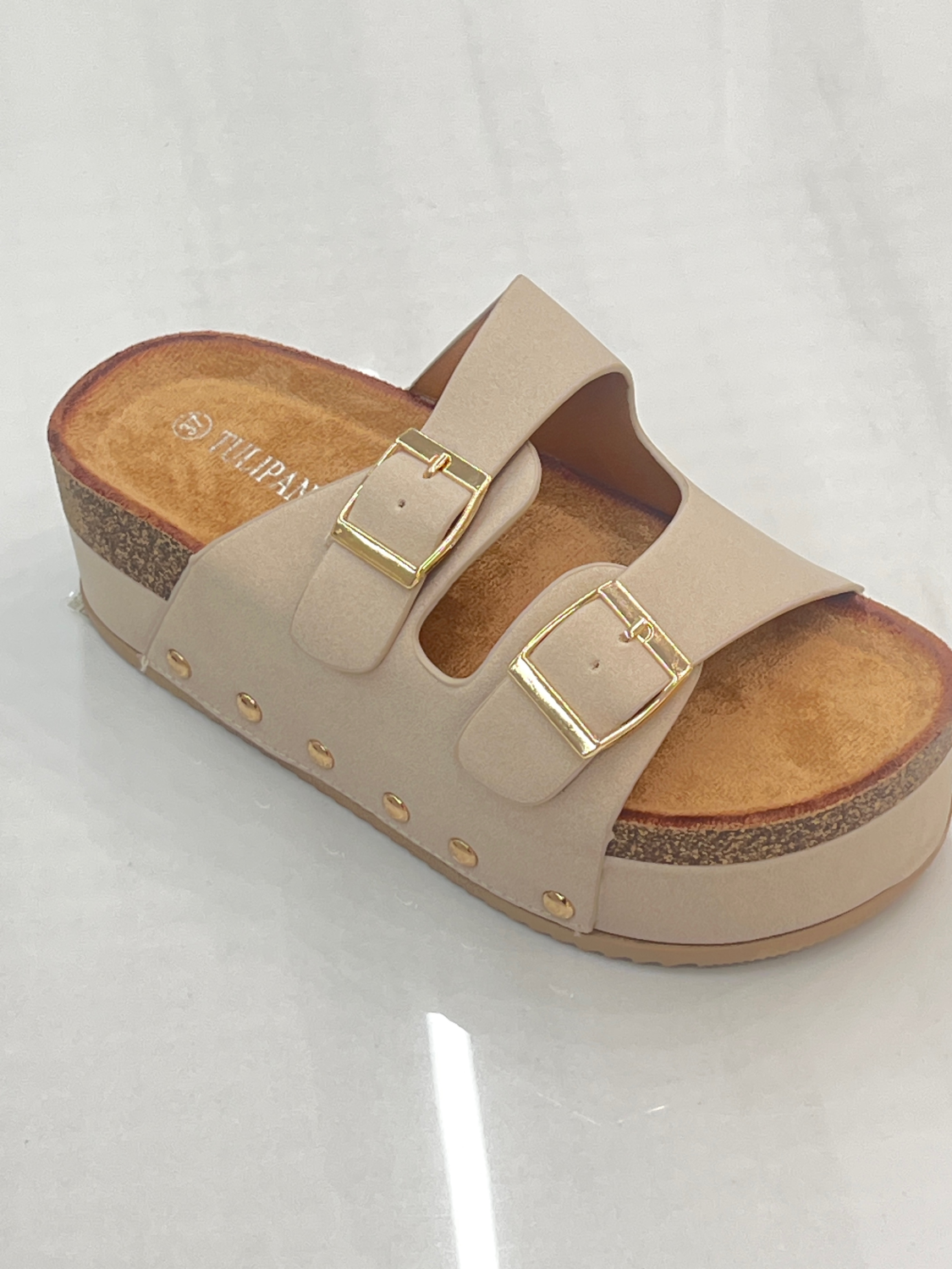 Plateau sandaler med studs