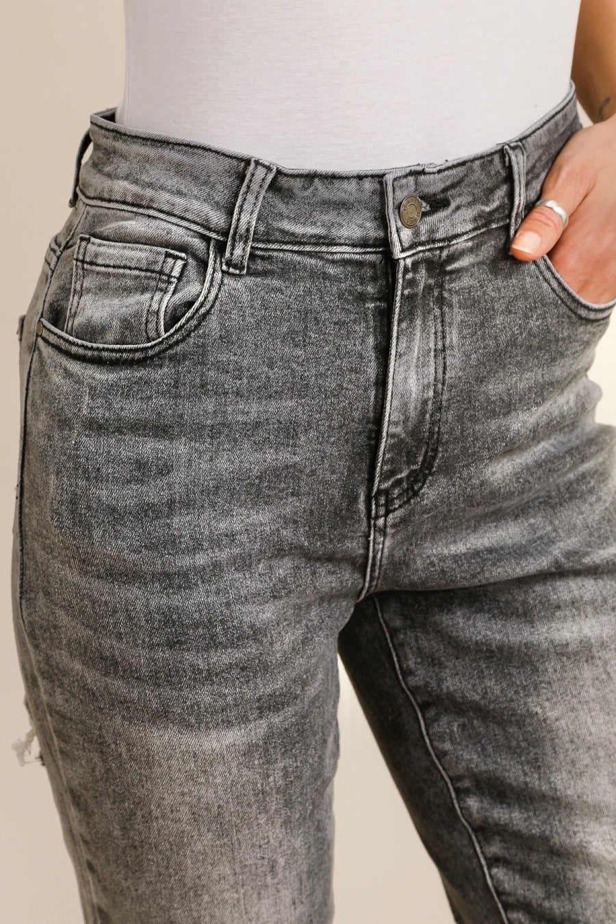 Jeans med rå detaljer by G-Smack