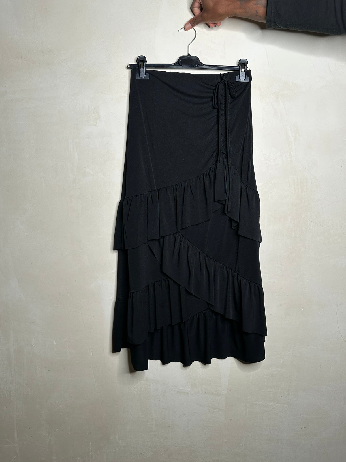 Nederdel med flæse - ITMAJ25 by JK