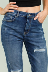 Mom fit jeans med huller