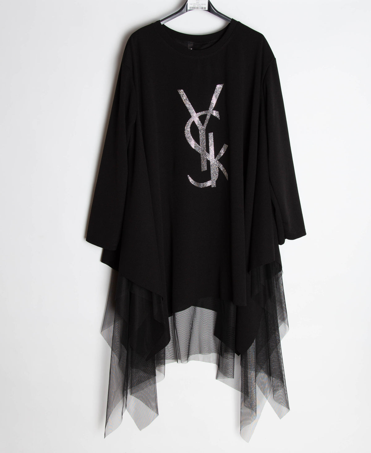 Bluse med tyl og bling