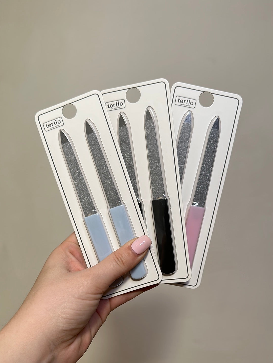 Neglefil farver håndtag - Tilfældig farve - - Live 1 by Krone 1