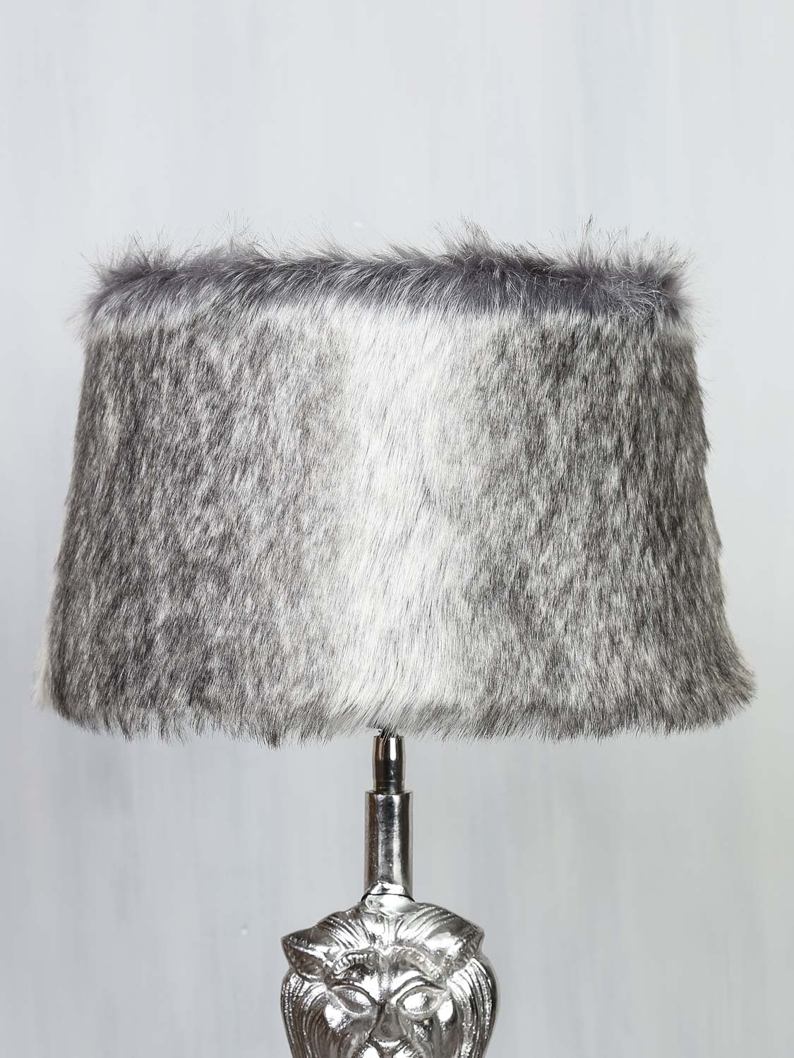 Shade for short hair on size 35x30x21