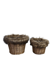 Natural braided pots with imitation fur trim set of 2