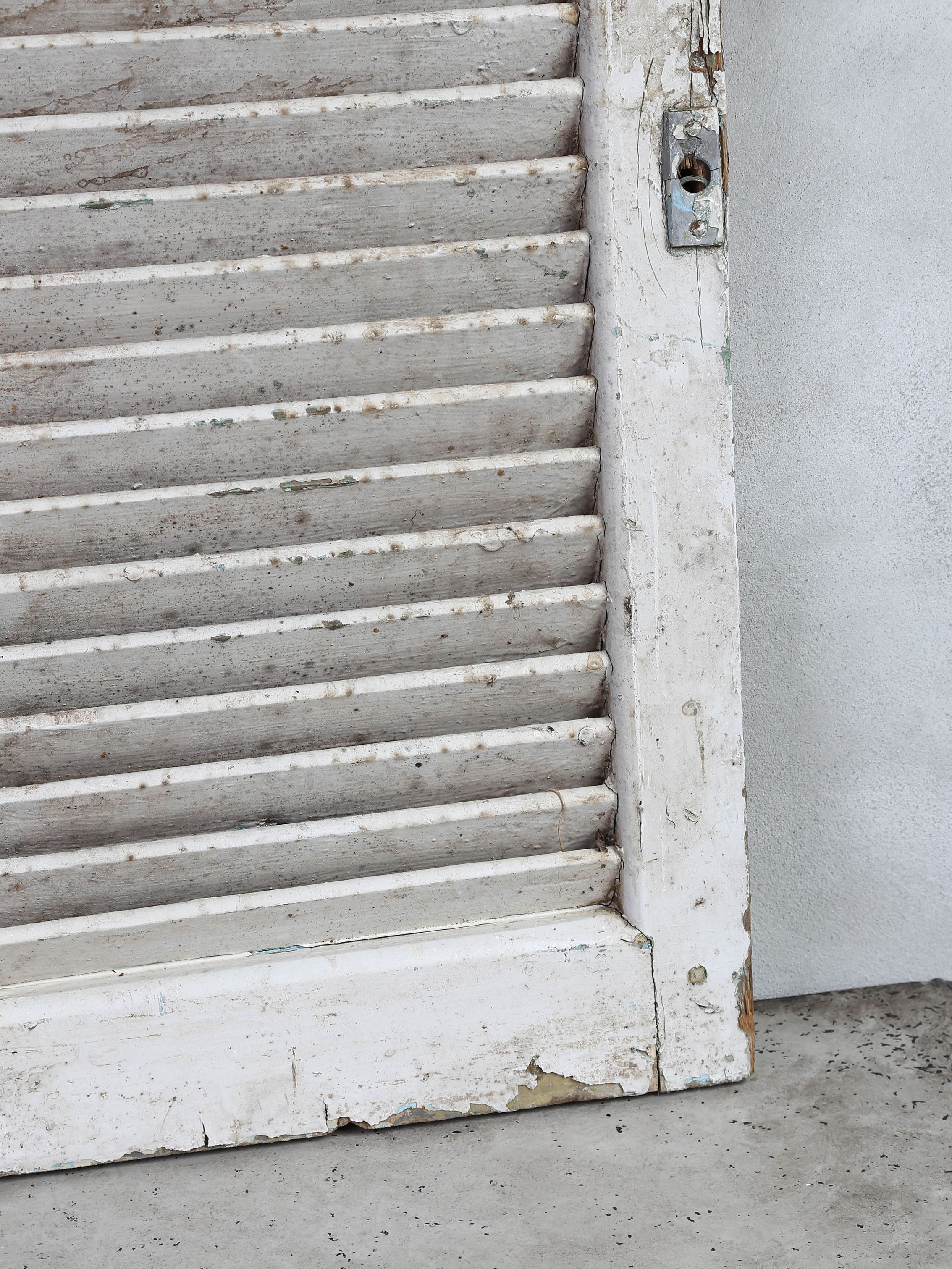 Cream-colored shutters