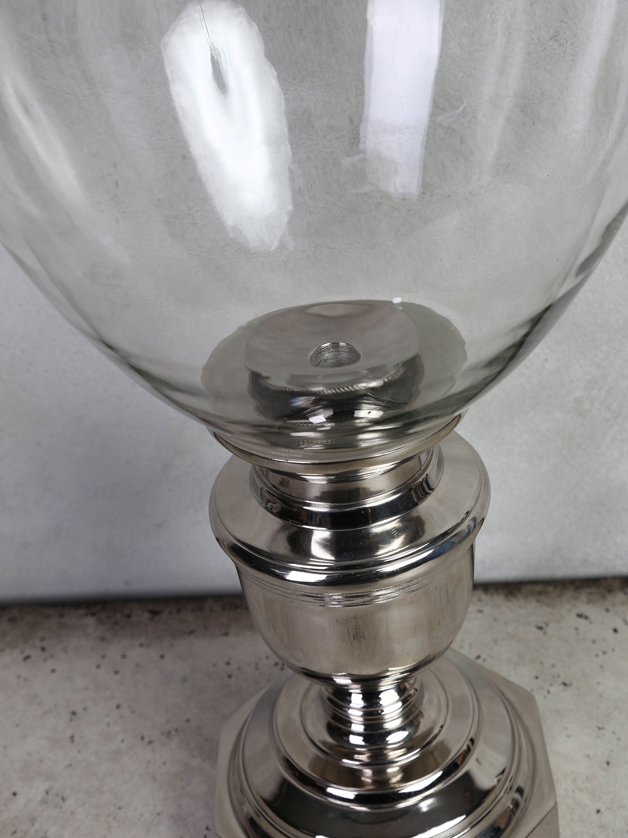 Hurricane with glass ALU / NI 27x27x61