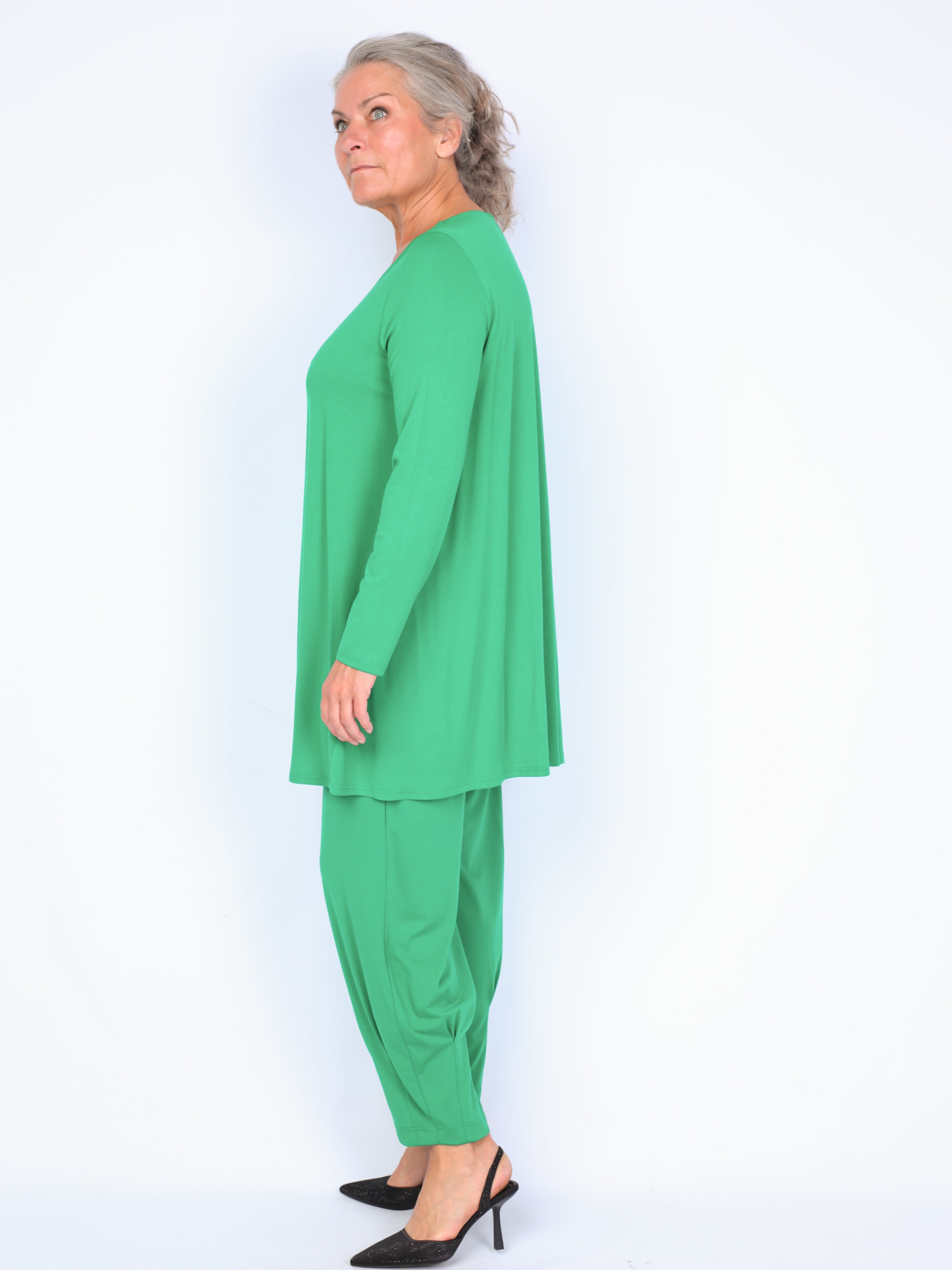 Some long blouse with pleats in the back
