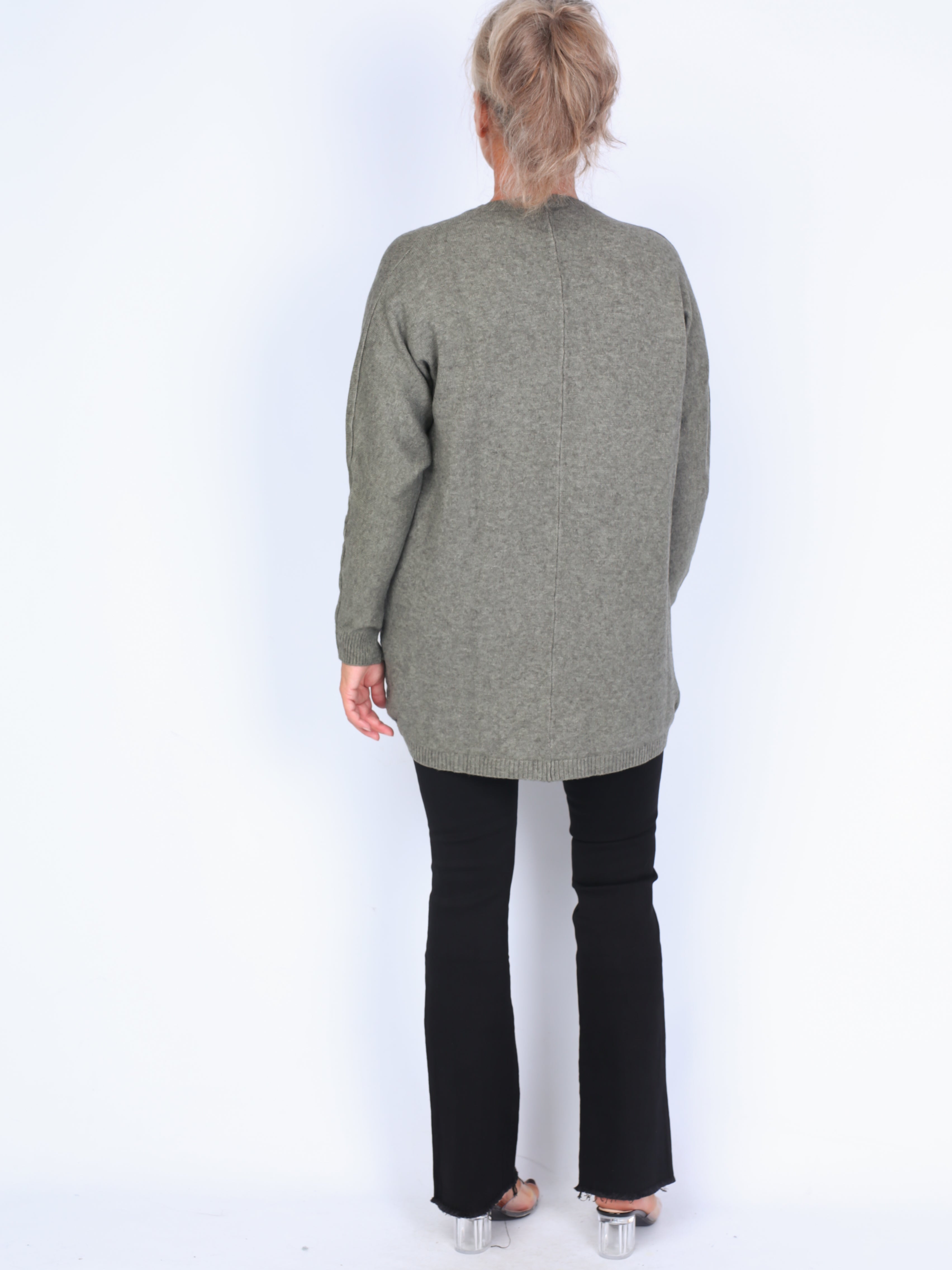 Knitted v-neck blouse Plus Size