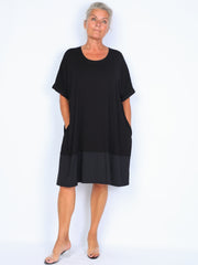 Noen dress w. Wide piece of black