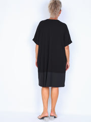 Noen dress w. Wide piece of black