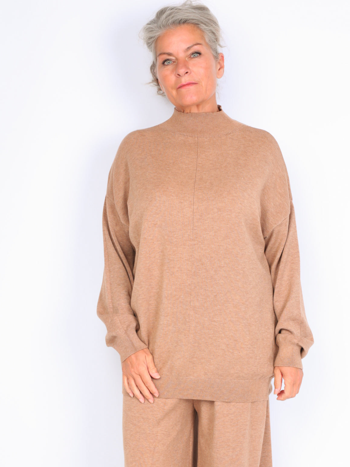 Knitted sweater with high neck