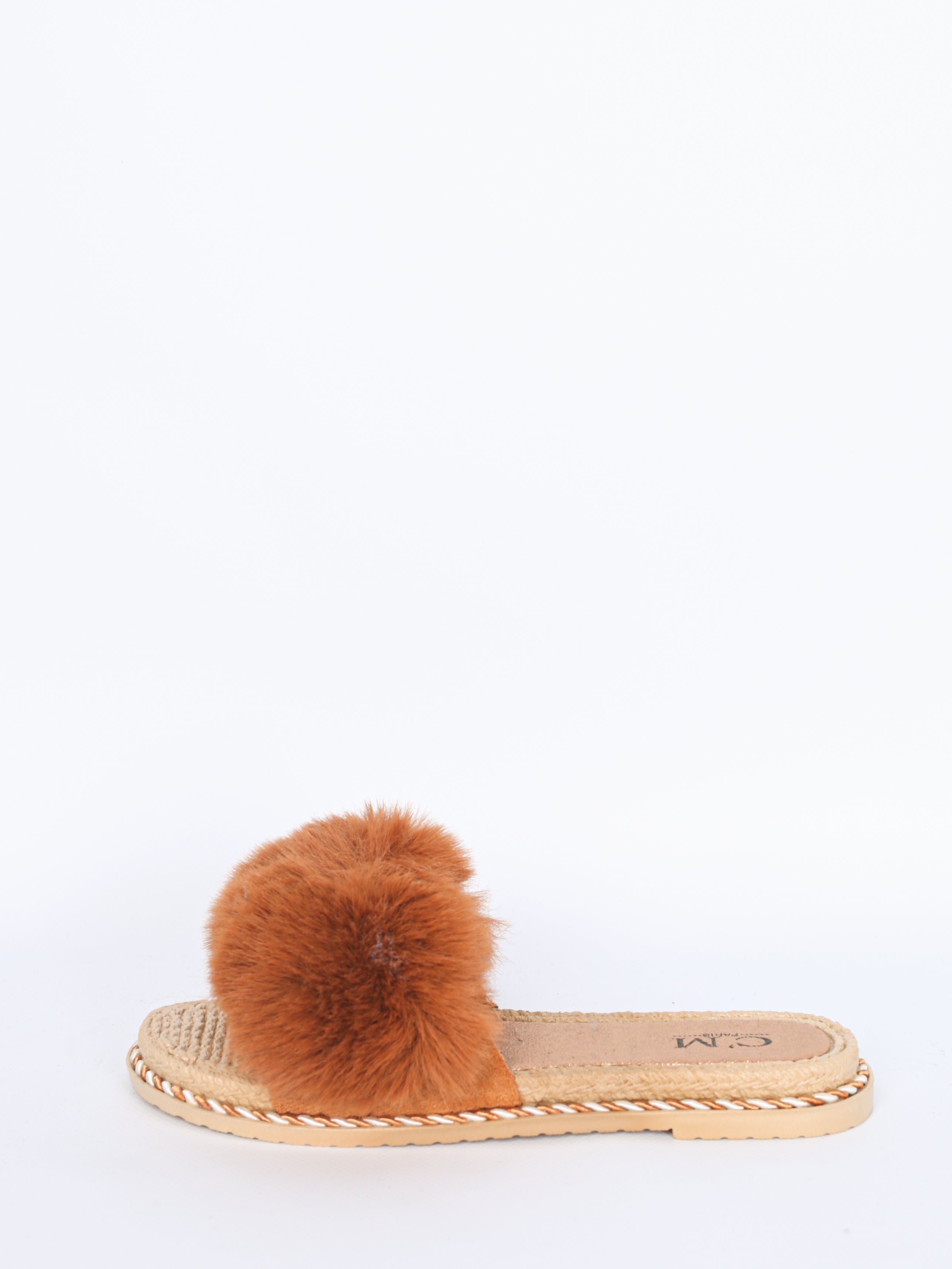 Fur slippers with twist