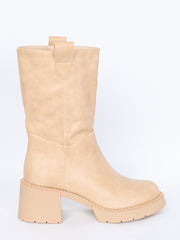 Chunky leather boot with heel