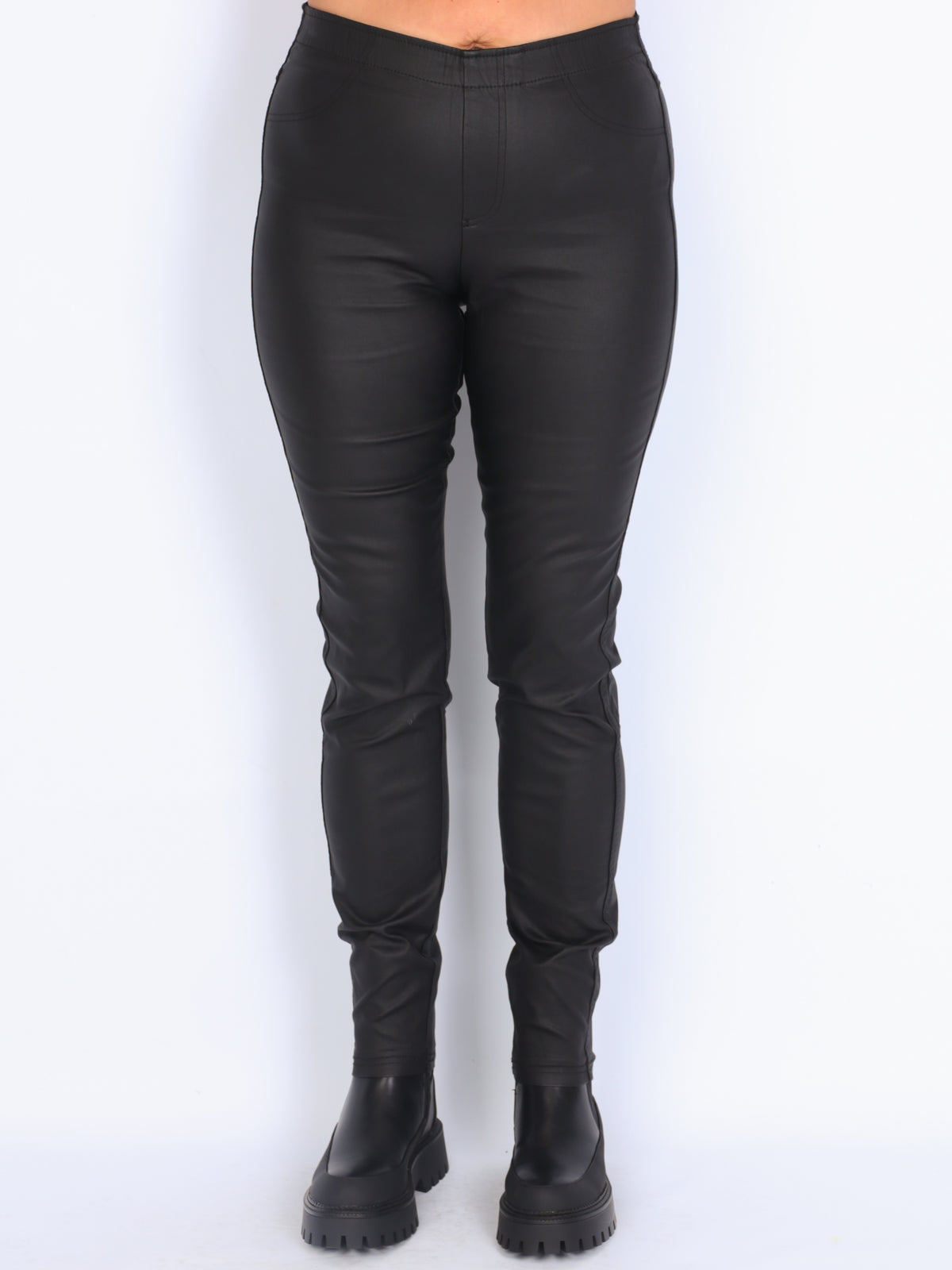 Que coated leggings