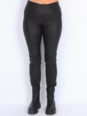 Que coated leggings