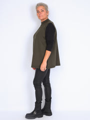 Que knit top