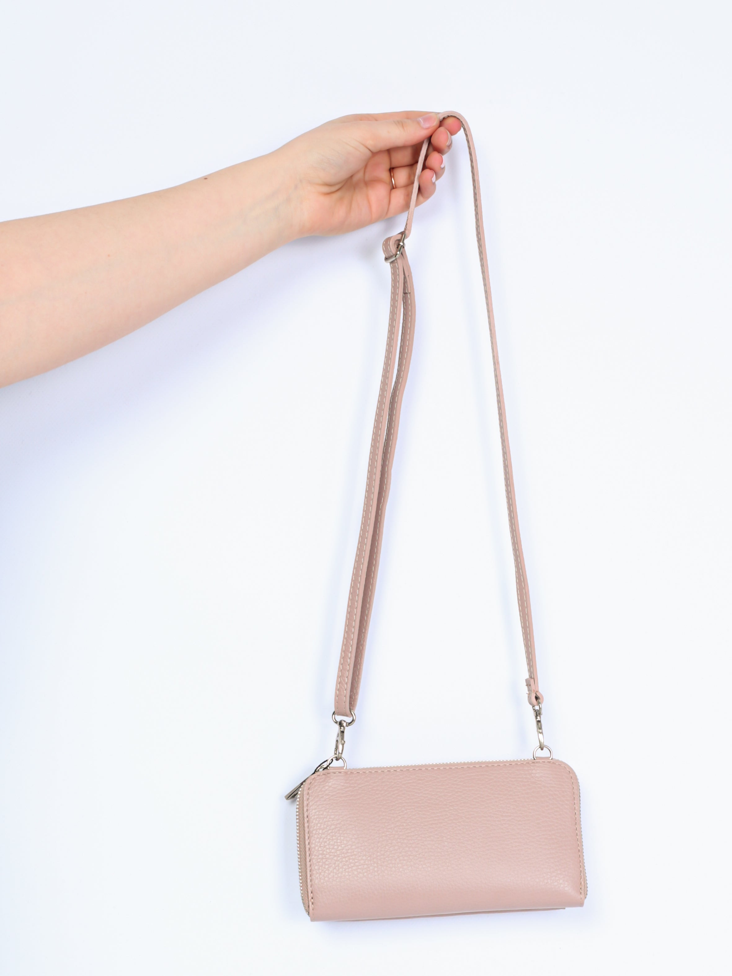 Purse with strap