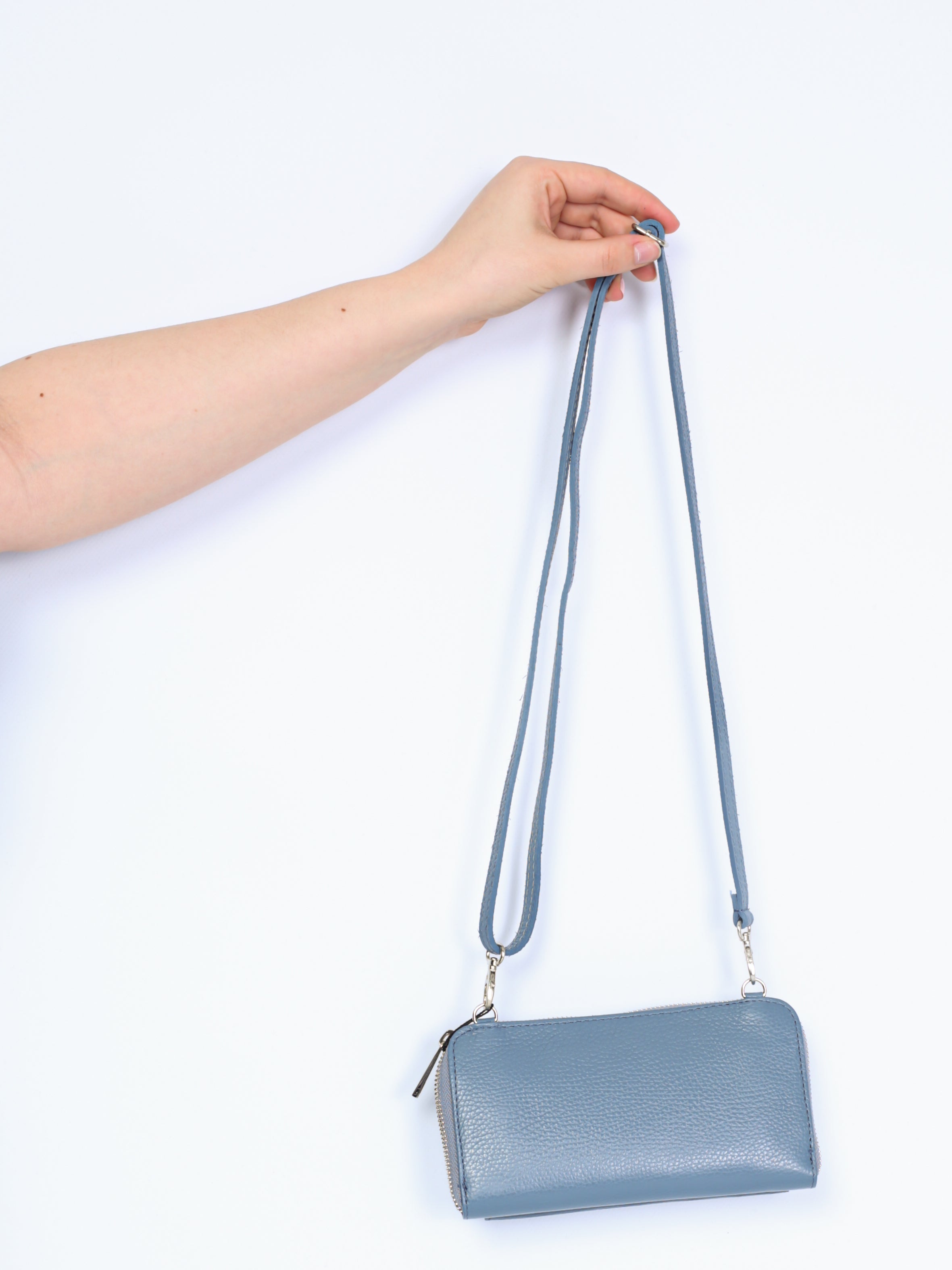 Purse with strap