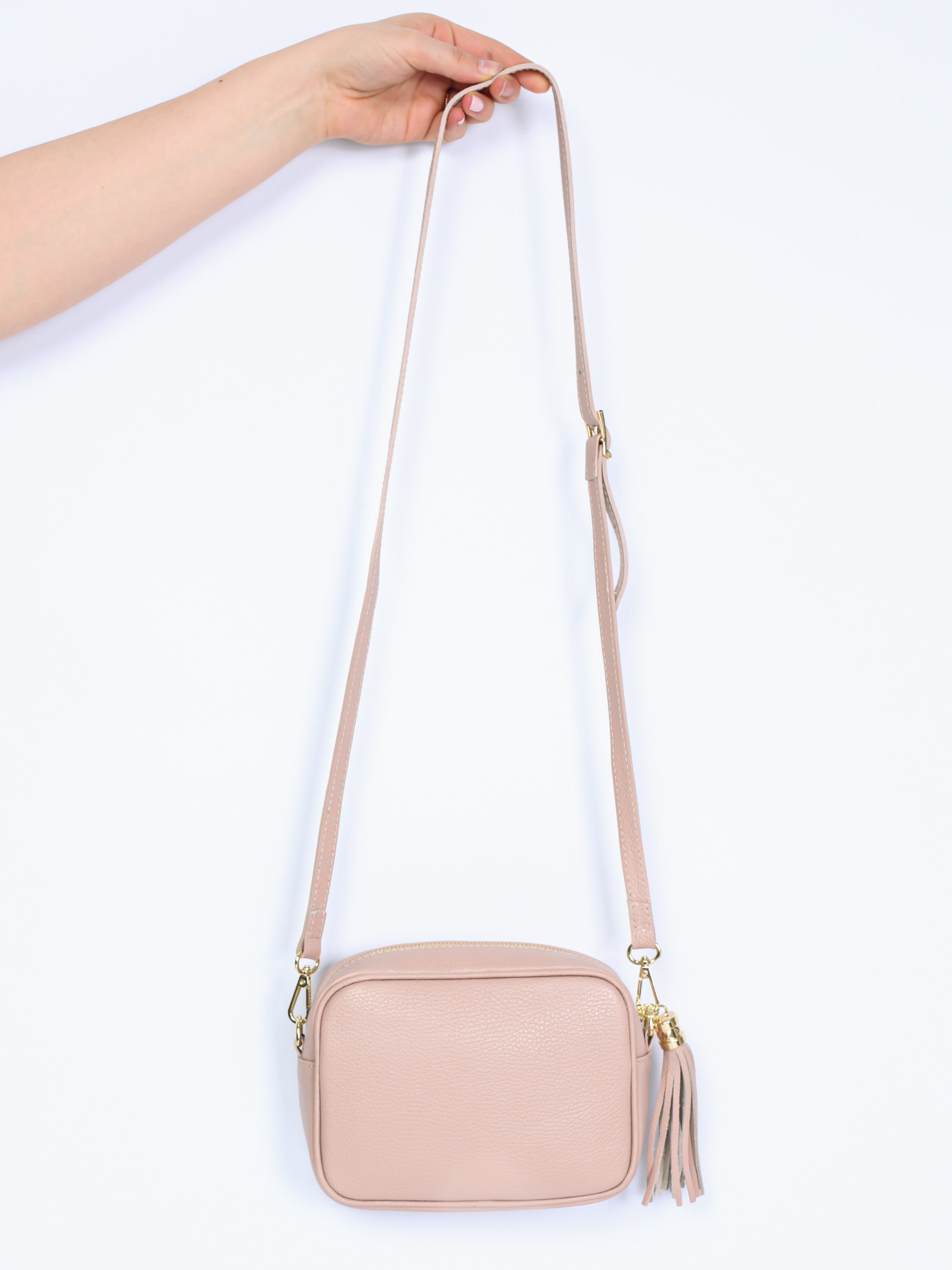 Leather bag with fringe pendant