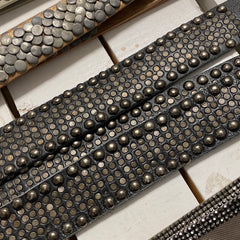 Læder bælte brunt med studs by Krone 1