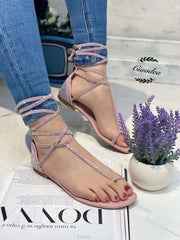 Sandals with toe strap and bling ribbon
