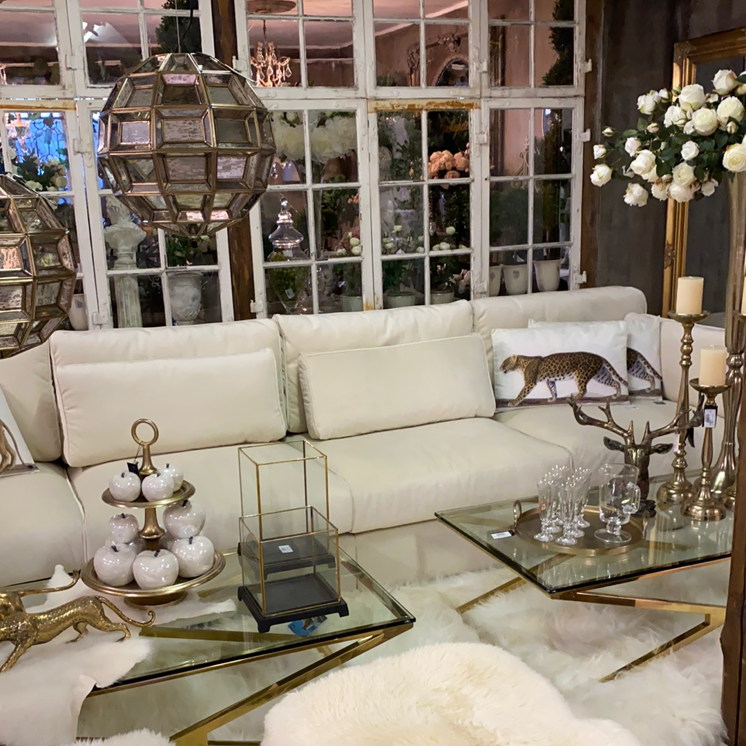 Sofa cream colored velor